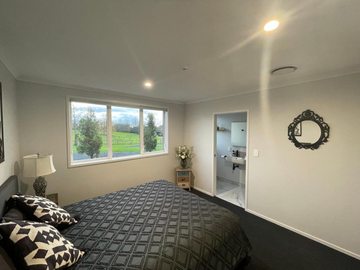 Veld View Bed And Breakfast Tuakau Exterior foto